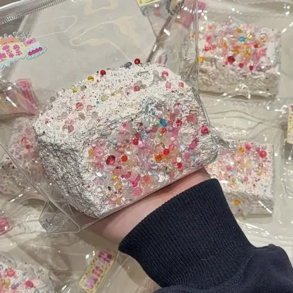 【小山菜奈 CN 数量限定】です スクイーズ (予約商品)（5月16日 21:00まで）
